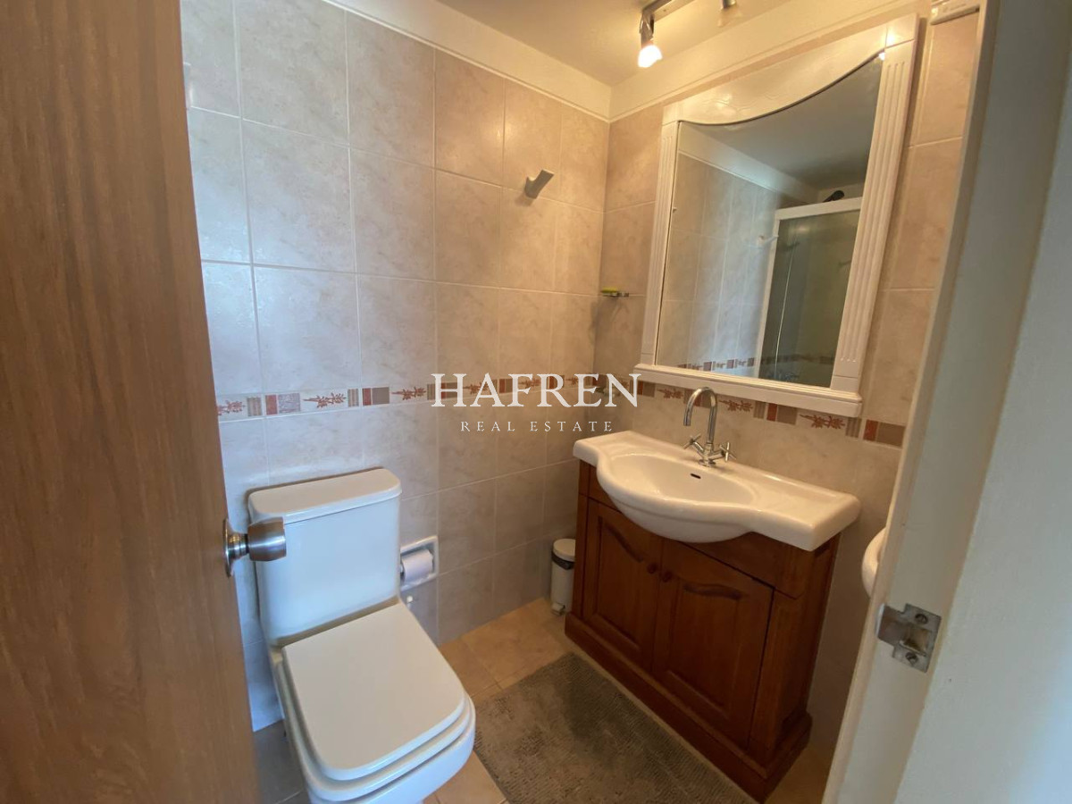 Apartamento ID.299 - Venta de apartamento, tres dormitorios en Peninsula!