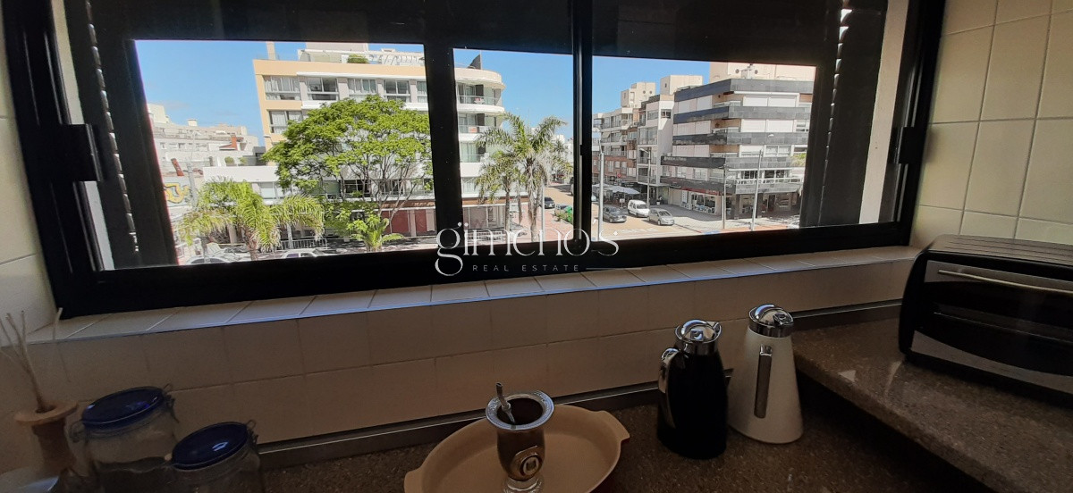 Apartamento ID.446 - Apartamento en Venta 3 Dormitorios - Punta del Este - Puerto 