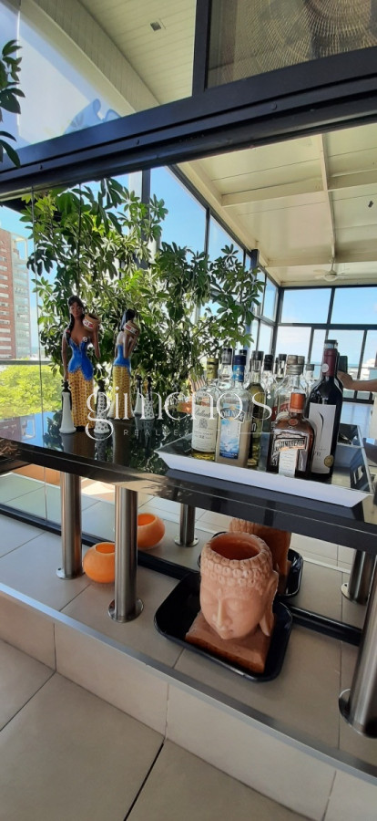 Apartamento ID.446 - Apartamento en Venta 3 Dormitorios - Punta del Este - Puerto 