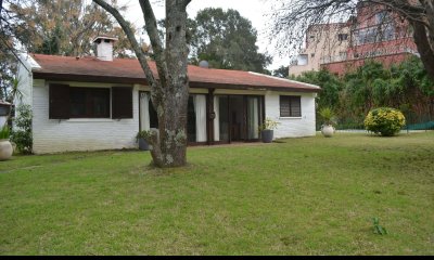 Casa en Montecarlo - Punta del Este