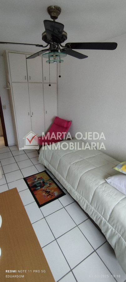 Apartamento ID.40682 - Muy lindo apartamento amplio con buena orientacion 2 dormitorio con garaje y servicios del complejo.