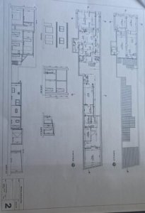 Propiedad en pleno centro con local comercial y apartamentos mono ambientes en alquiler