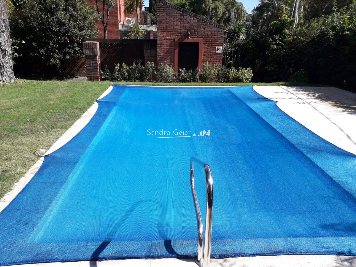 Casa ID.1886 - JARDINES DE CORDOBA ZONA RESIDENCIAL