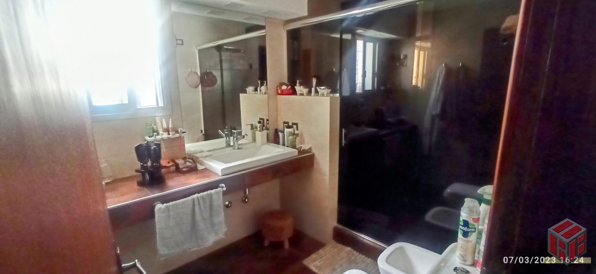 Casa ID.8612 - CASA EXCELENTE CONSTRUCCION Y ESTADO IDEAL VIVIENDA PROPIA-