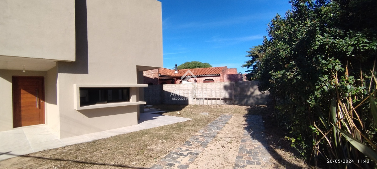 Casa ID.3978 - CASA A ESTRENAR EN ALTOS DEL PINAR 3 dormitorios