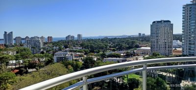 COMPLEJO OCEAN DRIVE.- Av Roosevelt Playa Brava, excelente complejo.- ALQUILER ANUAL- VENTA.