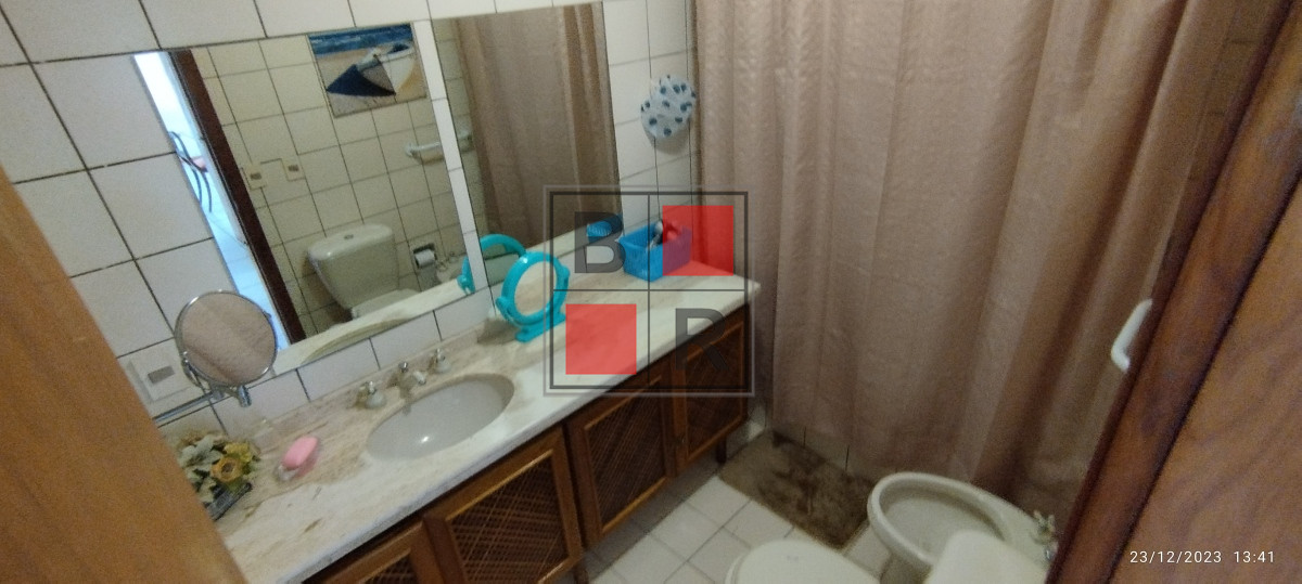 Apartamento ID.962 - EDIFICIO MUY LINDO PLAYA MANSA.