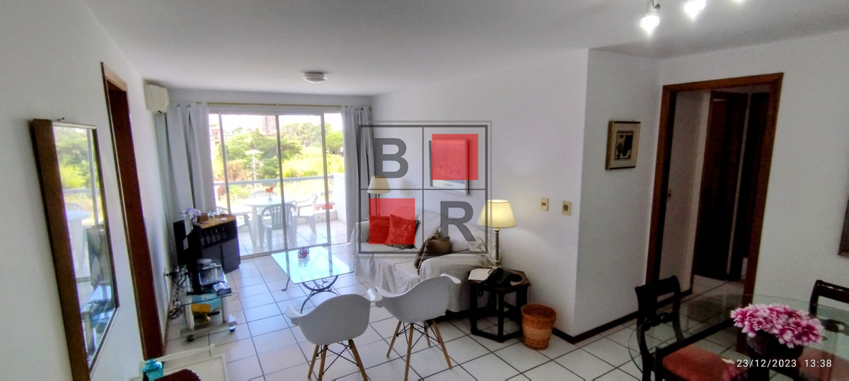 Apartamento ID.962 - EDIFICIO MUY LINDO PLAYA MANSA.