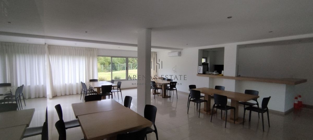 Apartamento ID.1762 - EXCELENTE EDIFICIO CON TODOS LOS SERVICIOS DE NIVEL