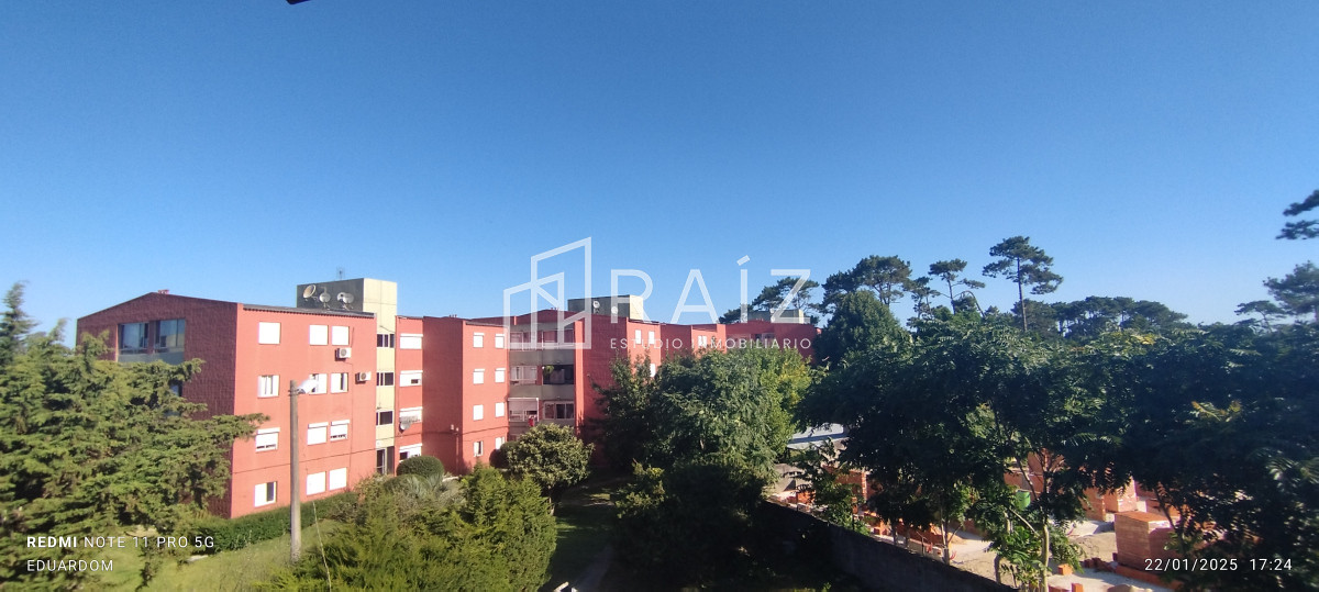  ZONA DE ALTOS DEL PINAR AVDA LAVALLEJA Y VENTURA ALEGRE.