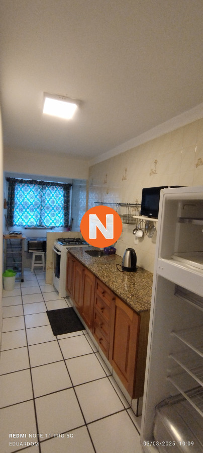 Apartamento Ref.222015 - Muy lindo apartamento amplio con buena orientacion 2 dormitorio con garaje y servicios del complejo.