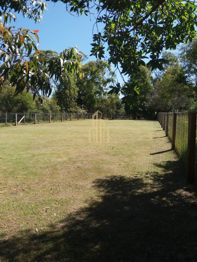 Apartamento ID.83 - BALNEARIO SOLIS HERMOSO TERRENO DE 910 M2 TODO PARQUIZADO