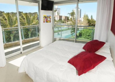 EXCELENTE EDIFICIO CON TODOS LOS SERVICIOS DE PRIMER NIVEL - EMP1348A