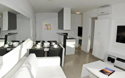 EXCELENTE EDIFICIO CON TODOS LOS SERVICIOS DE PRIMER NIVEL - EMP1348A