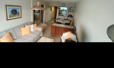 APARTAMENTO DE 1 DORMITORIO Y MEDIO CON DOS BAÑOS Y COCHERA ABIERTA FIJA