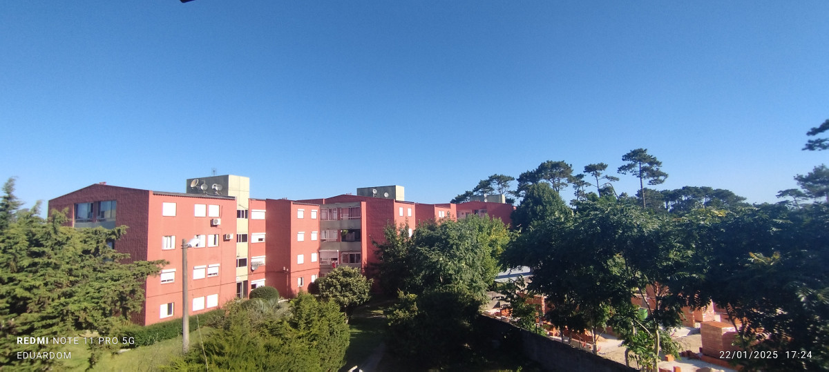  ZONA DE PINARES AVDA LAVALLEJA Y VENTURA ALEGRE.