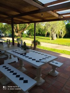 muy linda casa con piscina climatizada para descanso temporal 4 dormitorios tres baÑos living comedor cocina comedor barbacoa parrilla gran parque. - emp219c