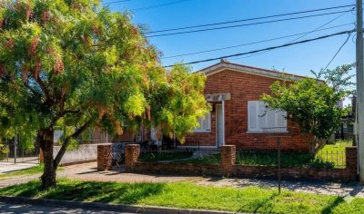 CASA EN VENTA IDEAL PARA INVERSION Y RENTA 