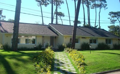 CHALET EN ZONA RESIDENCIAL DE PLAYA MANSA
