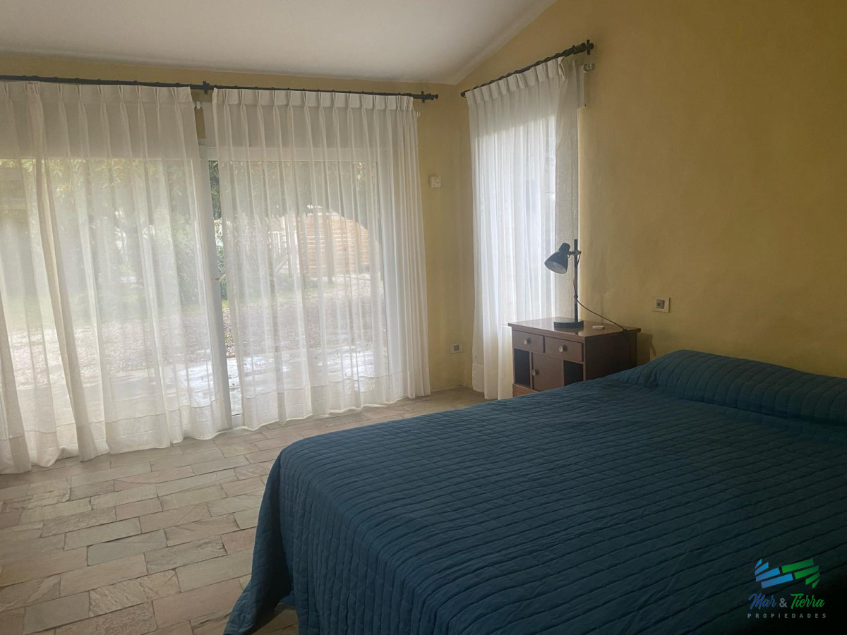 Casa ID.4573 - Casa en venta y alquiler anual, en Mansa.