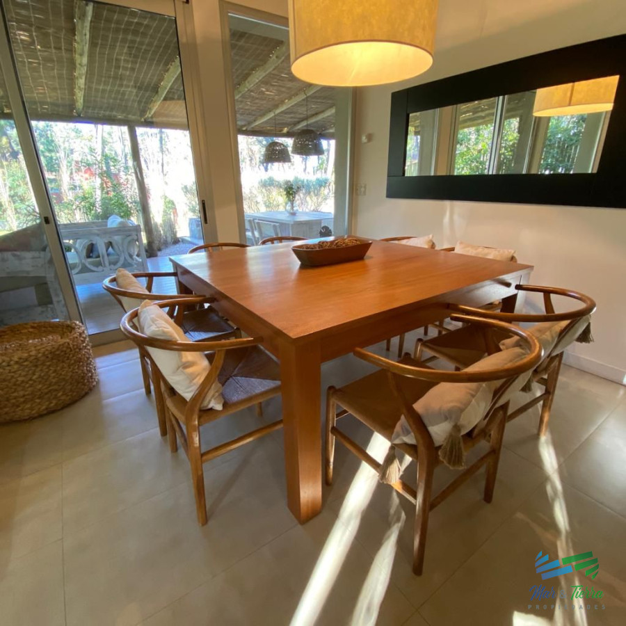 Casa ID.4627 - En venta moderna casa en barrio privado , Punta del Este