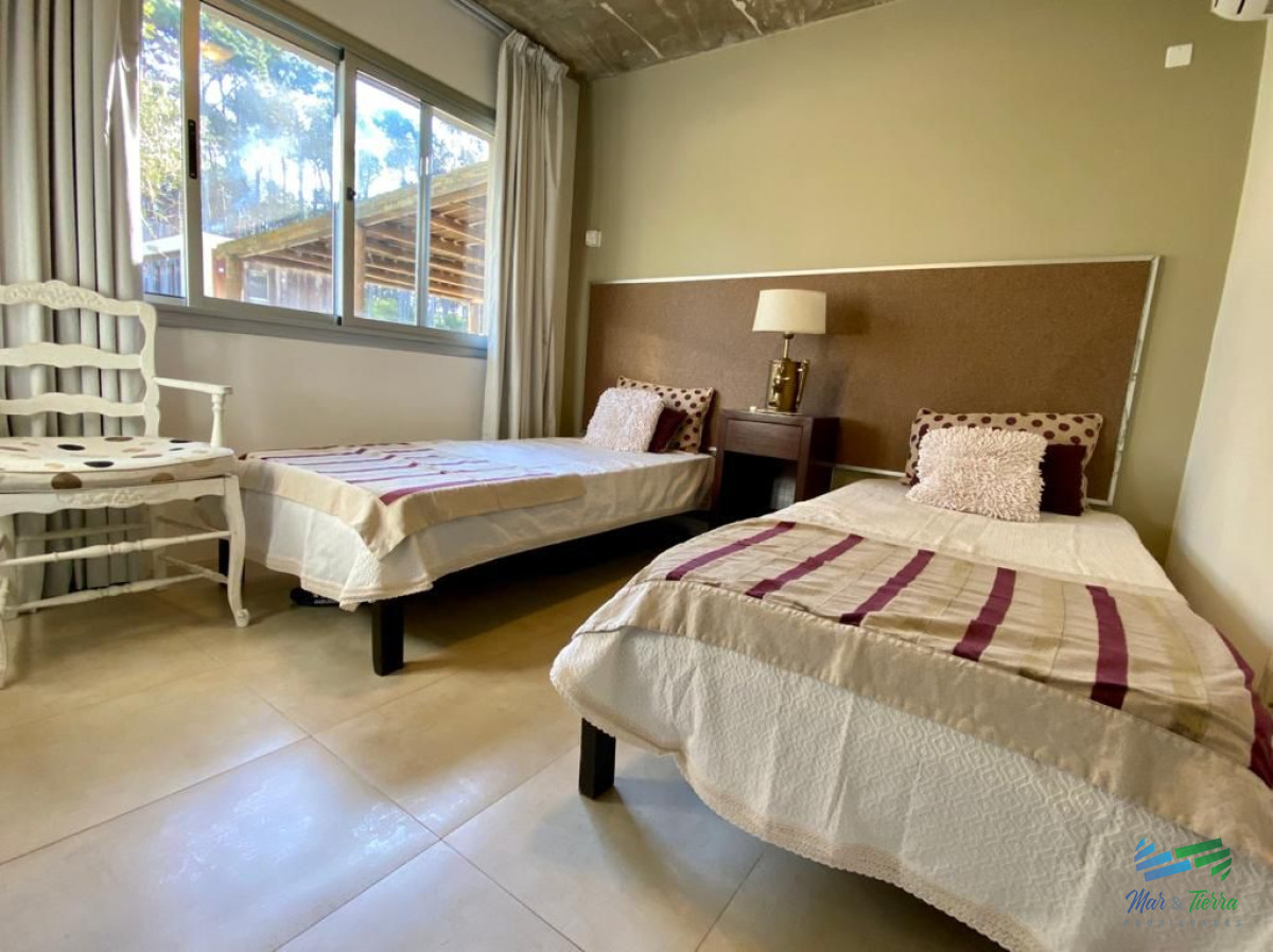 Casa ID.4627 - En venta moderna casa en barrio privado , Punta del Este