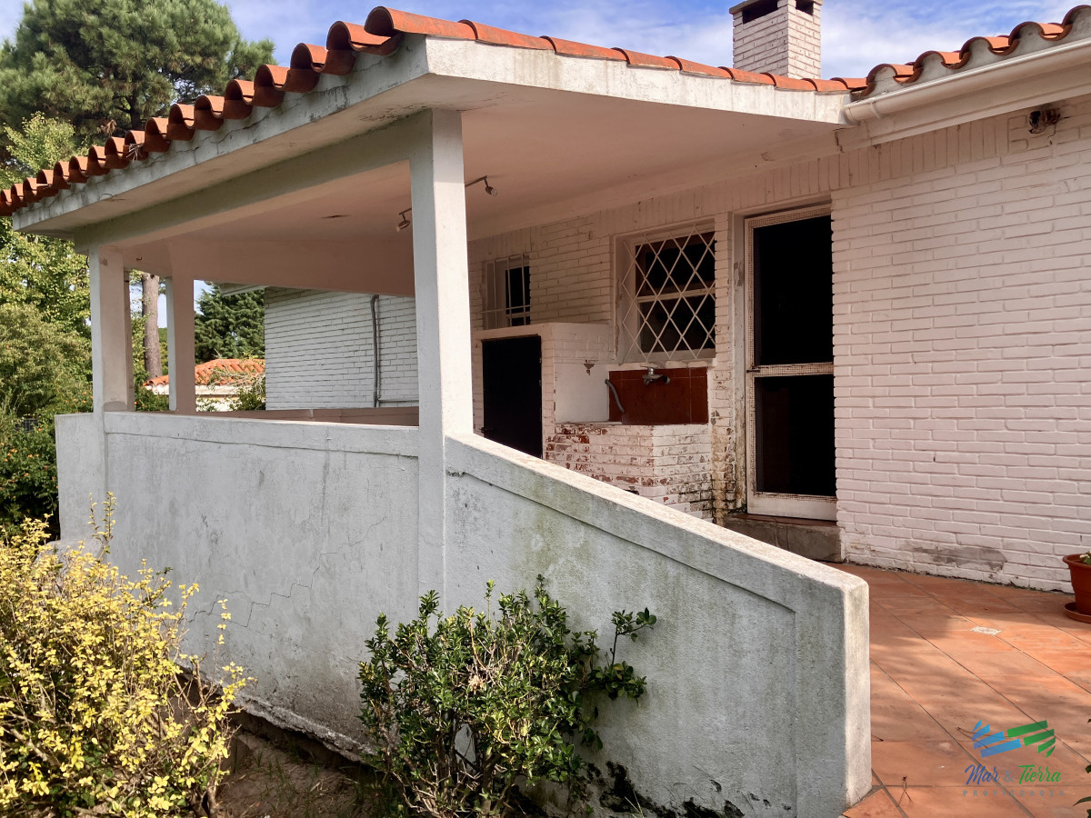 Casa ID.5067 - Casa en venta en Cantegril, oportunidad.