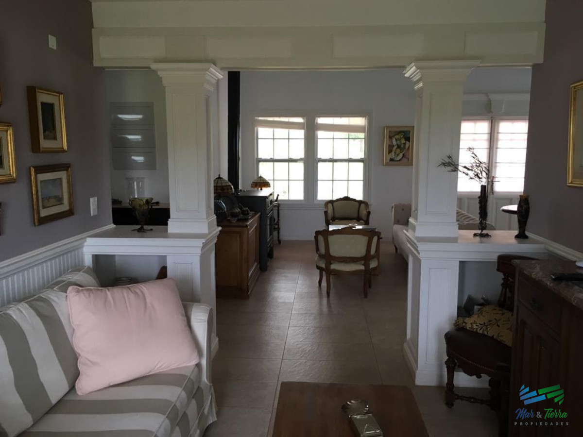 Casa ID.5655 - En venta Casa 3 dormitorios en barrio privado El Quijote, La Barra, Punta del Este