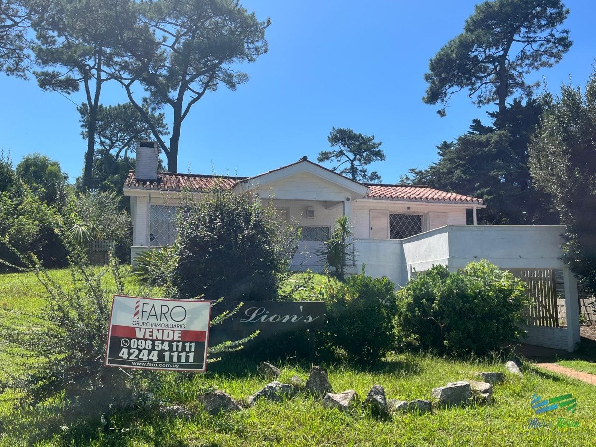 Casa ID.5067 - Casa en venta en Cantegril, oportunidad.