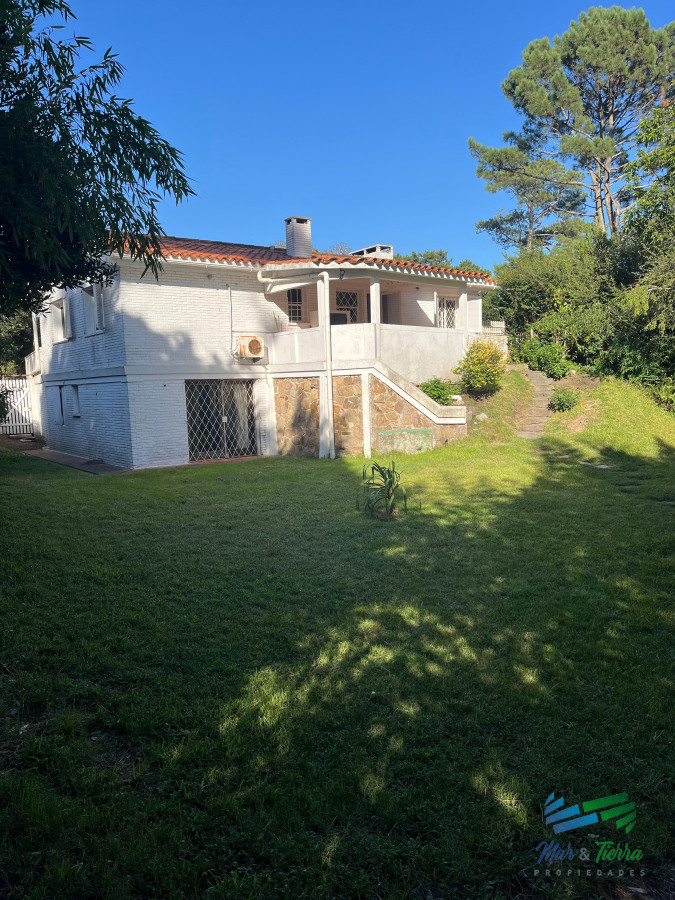 Casa ID.5067 - Casa en venta en Cantegril, oportunidad.