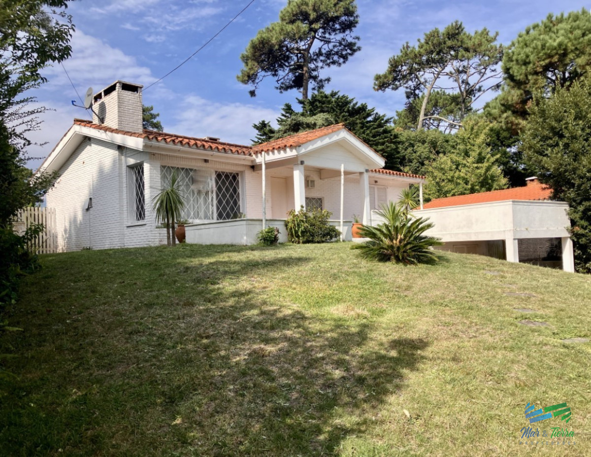 Casa ID.5067 - Casa en venta en Cantegril, oportunidad.