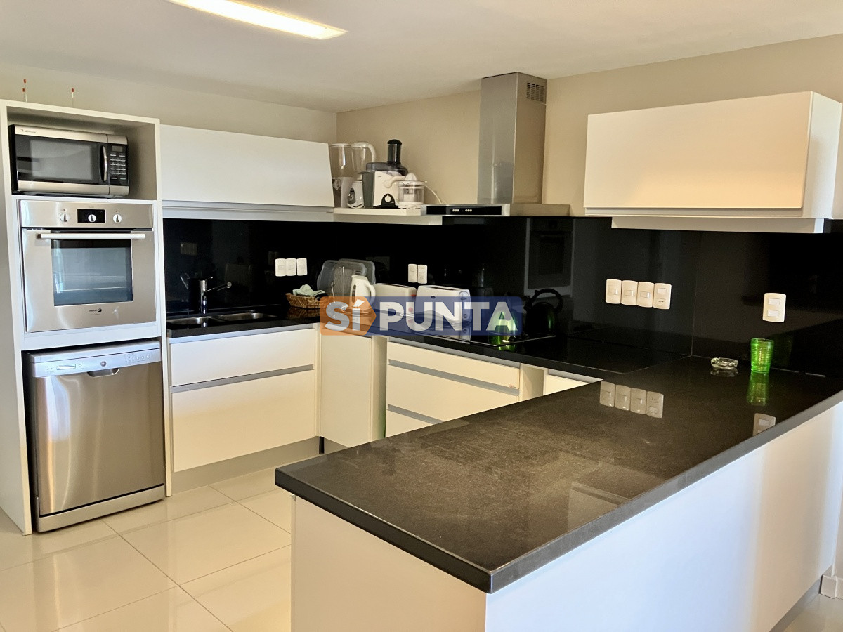 Brava - GoPunta - Portal Inmobiliario de Punta del Este - Maldonado