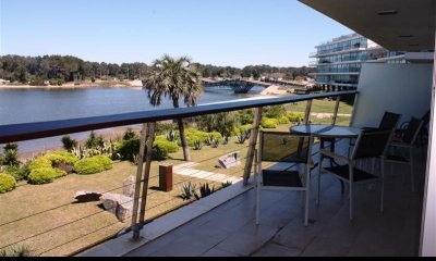 Apartamento en La Barra 3 dormitorios con terraza