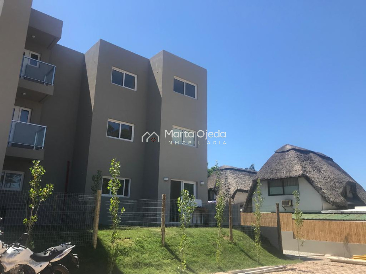 Apartamento ID.40299 - Apartamento en construcción en la Mansa 1 dormitorio con parrillero