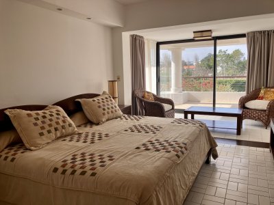 Apartamento en la Brava 3 dormitorios con terraza y cochera - DMC13936A