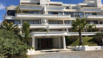 Apartamento en la Brava 3 dormitorios con terraza y cochera - DMC13936A