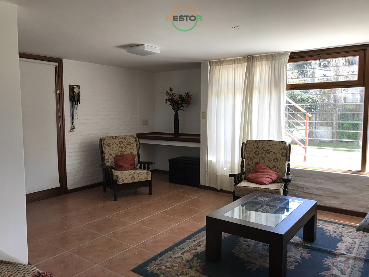 Casa ID.5159 - Casa en Mansa 4 dormitorios con piscina y barbacoa