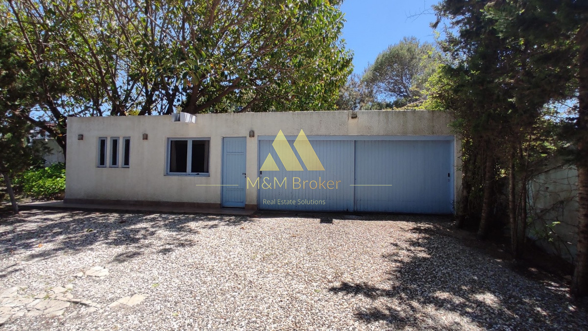 Casa ID.180 - Casa Rincón del Indio 5 dormitorios piscina garage