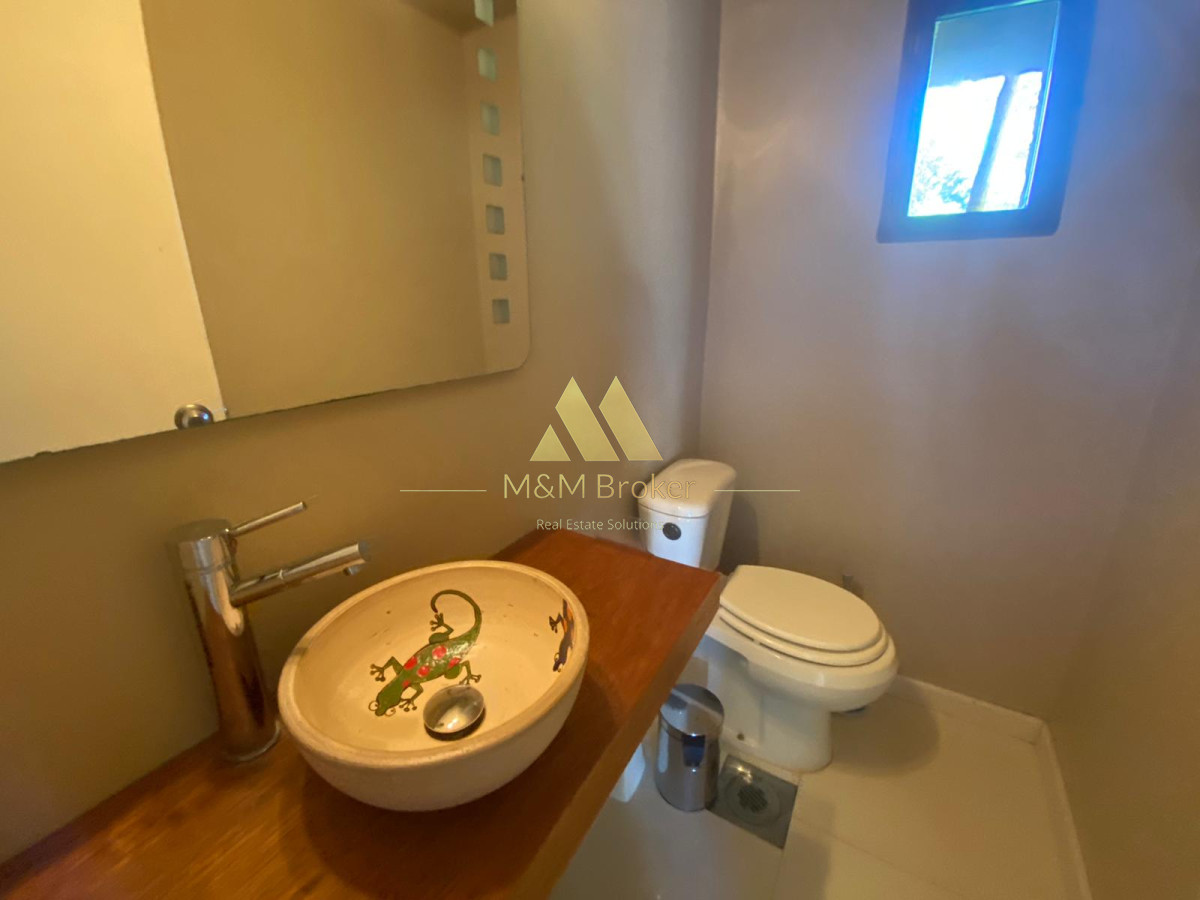 Casa ID.179 - Casa en Rincón del Indio 5 dormitorios con piscina
