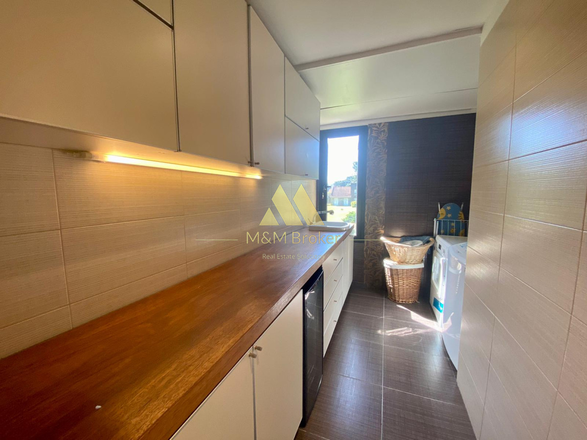 Casa ID.179 - Casa en Rincón del Indio 5 dormitorios con piscina