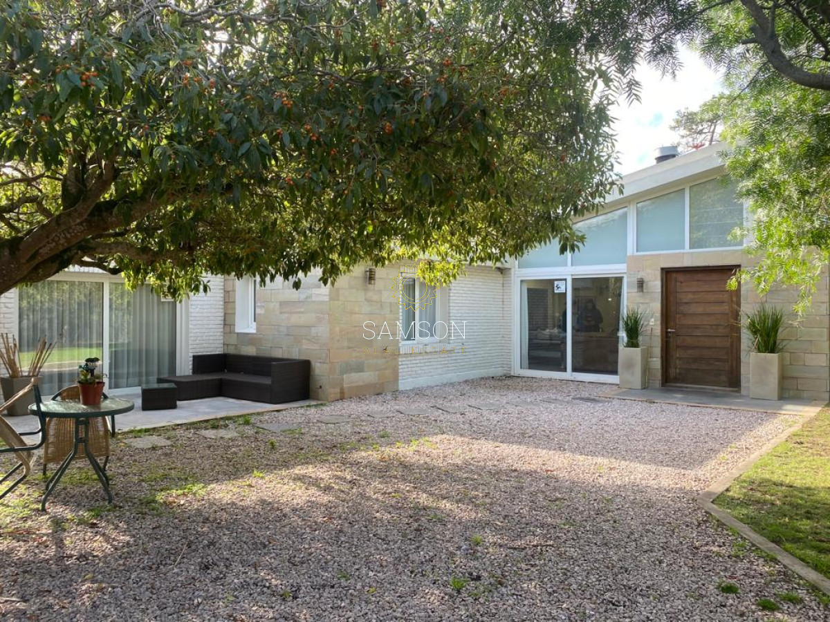 Casa ID.66234 - Casa en venta y alquiler anual, en Mansa.