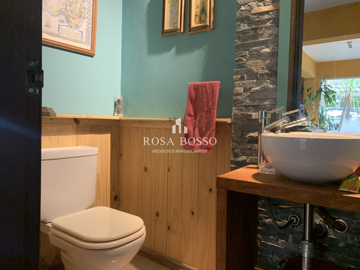 Apartamento ID.9203 - Casa en barrio privado en Jardines de Córdoba 4 dormitorios con parrillero