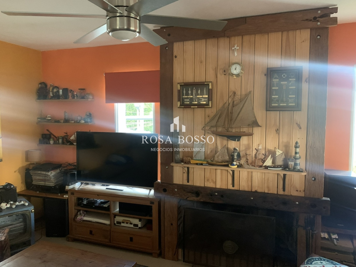 Apartamento ID.9203 - Casa en barrio privado en Jardines de Córdoba 4 dormitorios con parrillero
