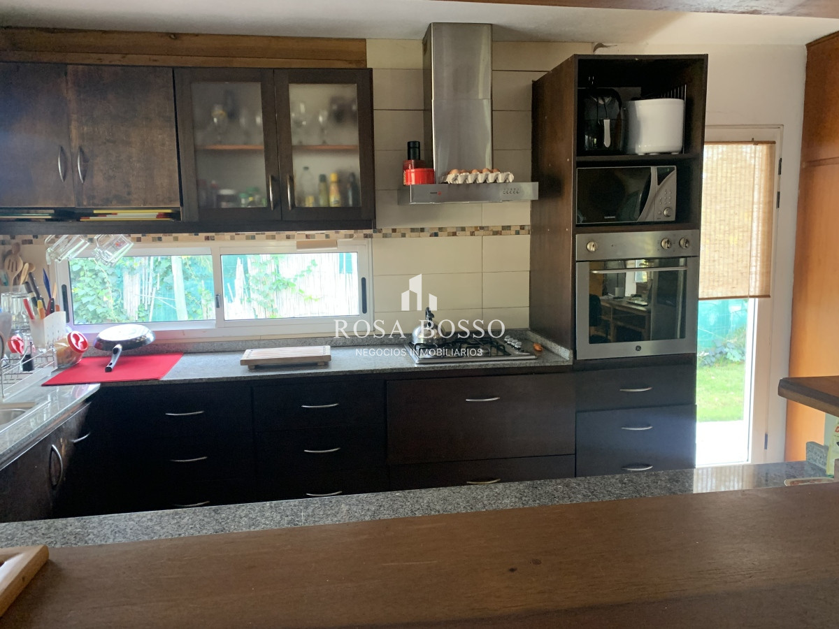 Apartamento ID.9203 - Casa en barrio privado en Jardines de Córdoba 4 dormitorios con parrillero