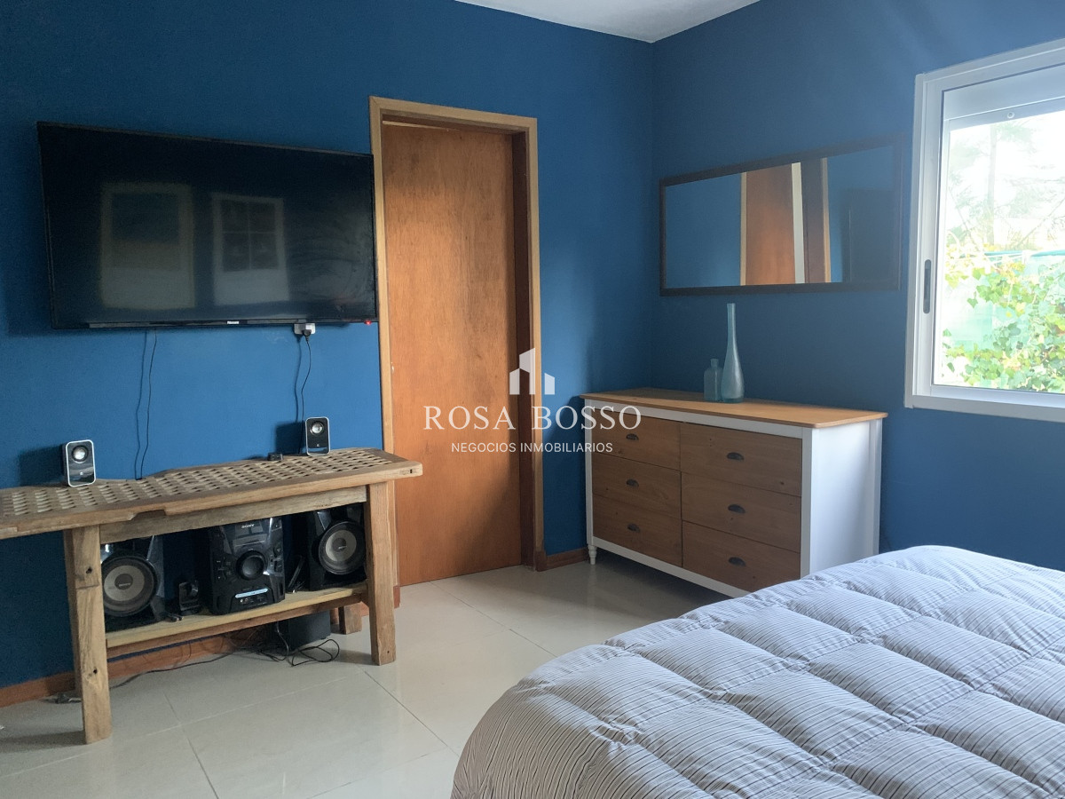 Apartamento ID.9203 - Casa en barrio privado en Jardines de Córdoba 4 dormitorios con parrillero