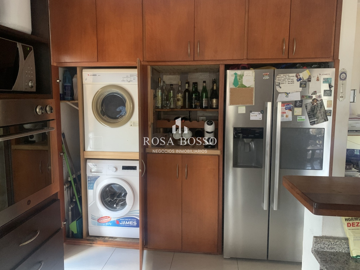 Apartamento ID.9203 - Casa en barrio privado en Jardines de Córdoba 4 dormitorios con parrillero