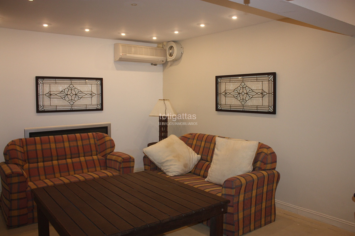 Casa ID.1425 - Casa en Rincón del Indio 5 dormitorios con piscina