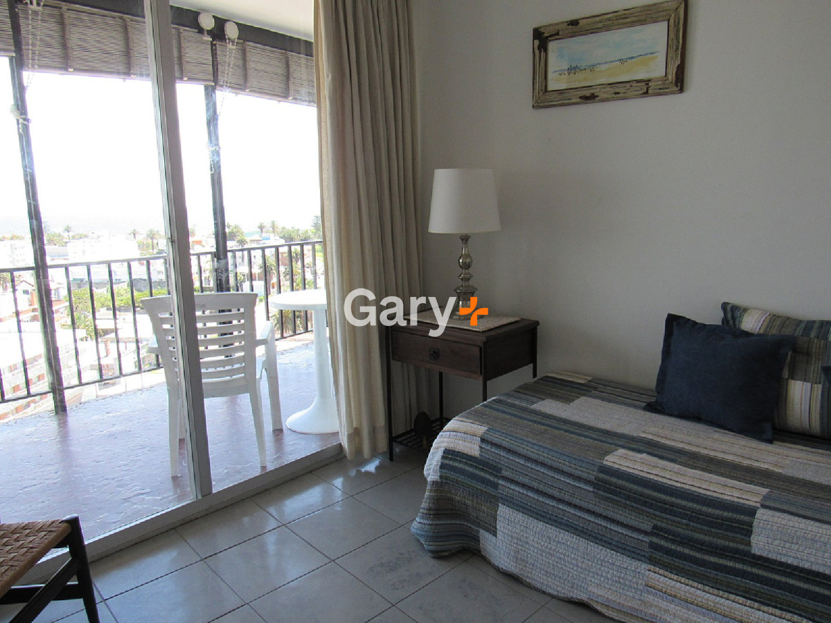 Apartamento ID.24811 - Apartamento en Península 2 dormitorios con terraza y garage
