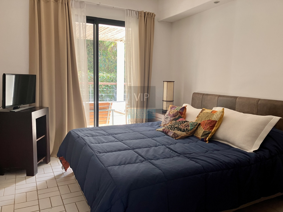 Apartamento ID.1172 - Apartamento en la Brava 3 dormitorios con terraza y cochera
