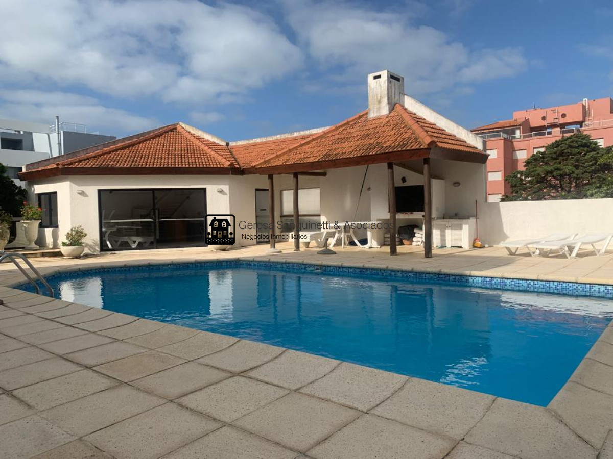 Apartamento ID.1529 - Apartamento en Península 3 dormitorios con garage